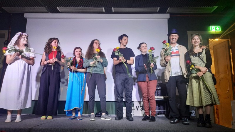 Ensemble Jeder hat sein eigenes Grab