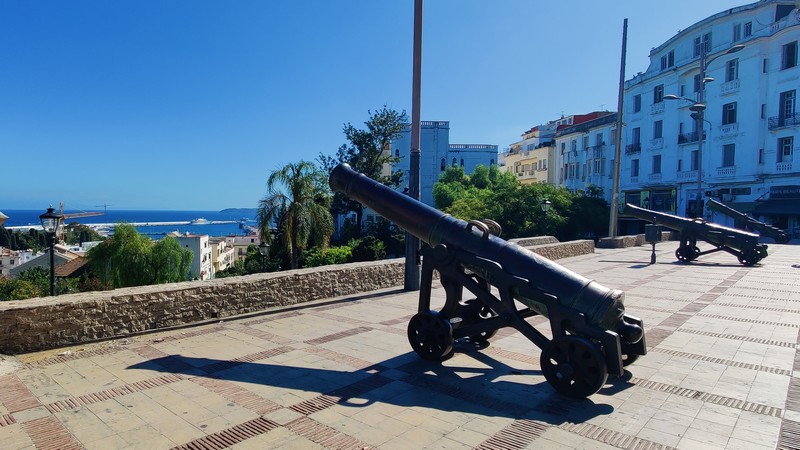 Tanger, Platz de Fes