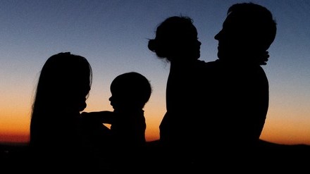Familienrecht: Fälle vor Gericht als Maßstab für die Reform, Foto: Jochen van Wylick auf unsplash.com