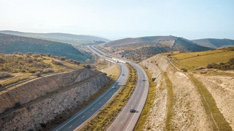 Marokko in die Liste der "Top 20 Länder mit den besten Straßen" aufgenommen, Foto: Autobahn Fes-Taza von adm.co.ma