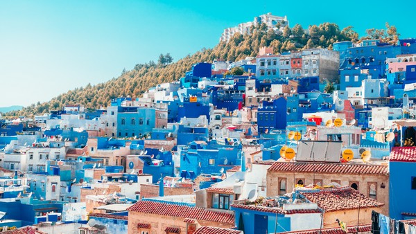 Marokko zählt zu den beliebtesten Reisezielen 2023, Foto: Chefchaoun, die blaue Stadt von Heidi Kaden auf unsplash.com