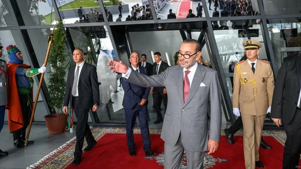 König Mohammed VI. weiht Großprojekte im Hafen von Casablanca ein König Mohammed VI. weiht Großprojekte im Hafen von Casablanca ein